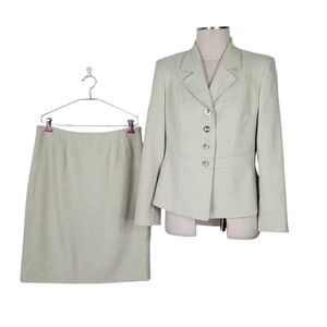 Kasper Petite Skirt Suit Size 10P Pale Green Peplum Blazer 4 Button Linen Blend